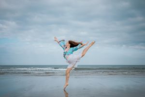 悲しい時こそ踊りましょう
